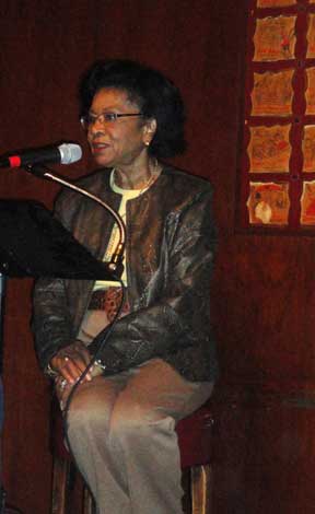 Belva Davis Tosca Litquake2012 copyright Calef